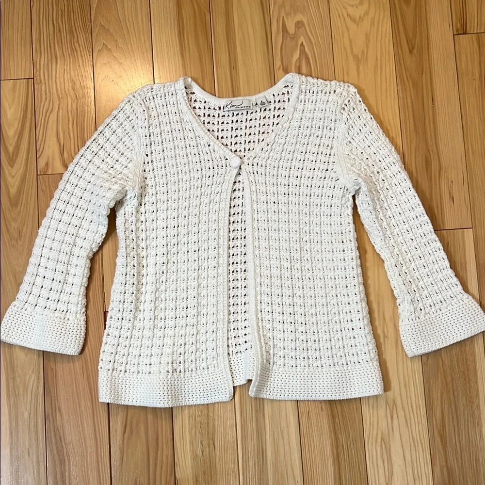 Kim Royers Women's White Knit 3/4 sleeve Sweater
